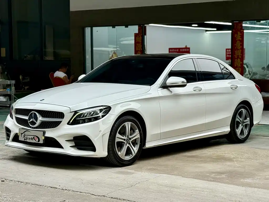 Mercedes-Benz C-Class 2019