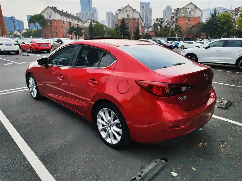 Mazda 3 Axela 2015 — фото 5