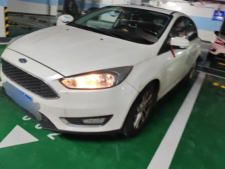 Ford Focus 2016 — фото 1