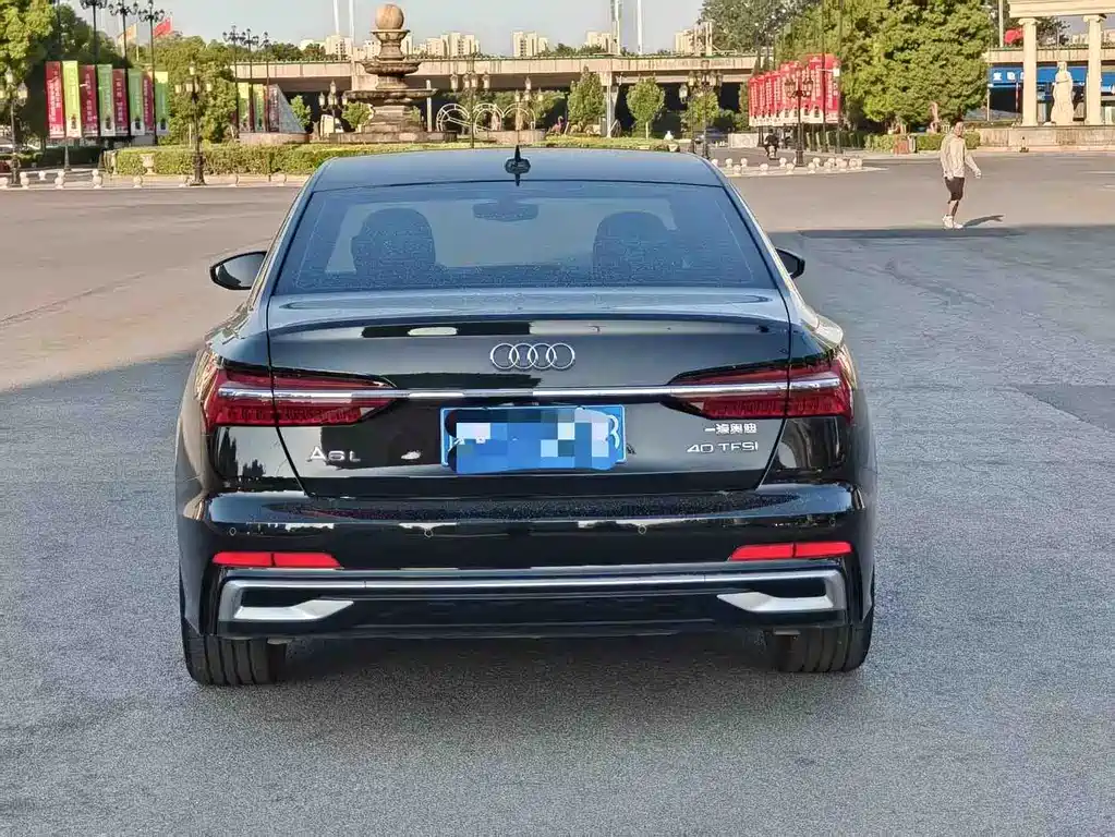 Audi A6L 2022