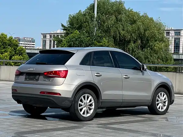 Audi Q3 2014