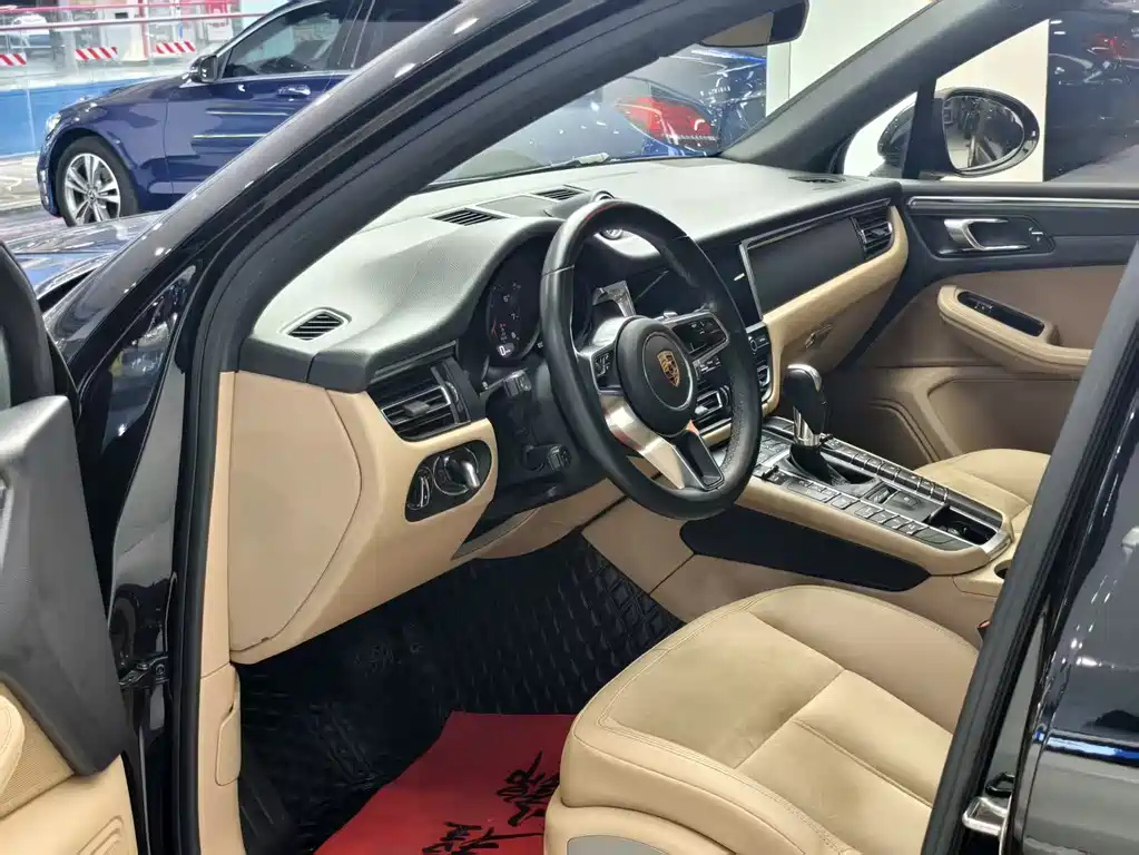 Porsche Macan 2019 — фото 4