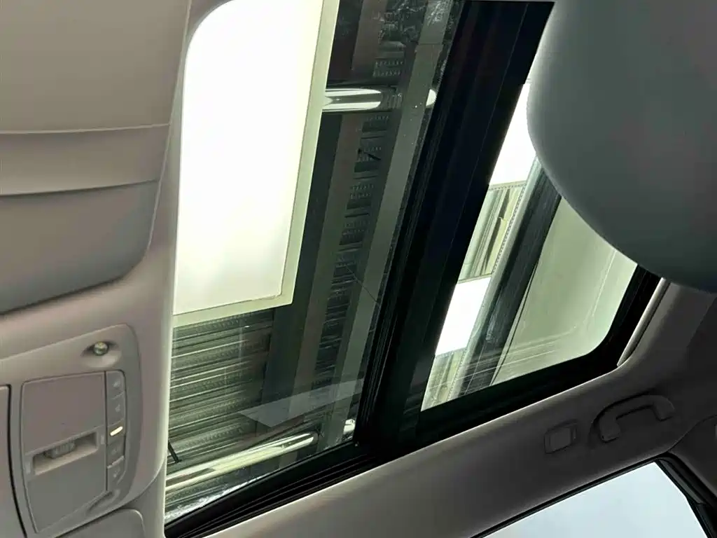 Nissan X-Trail 2025 — фото 10