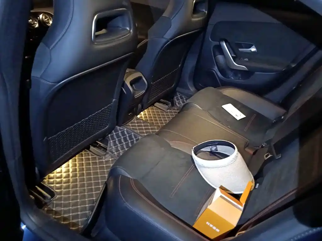 Mercedes-Benz CLA 2021