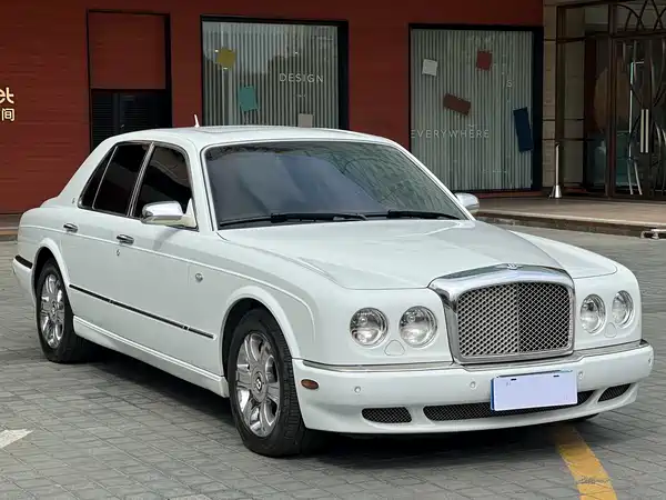 Bentley Elegant 2006