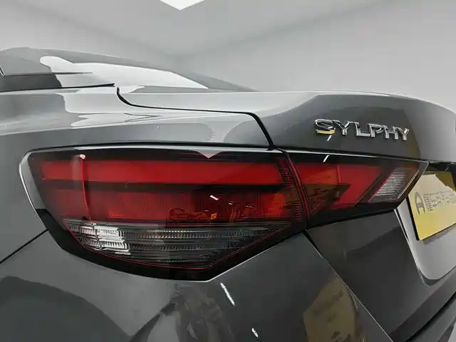 Nissan Sylphy 2021 — фото 12