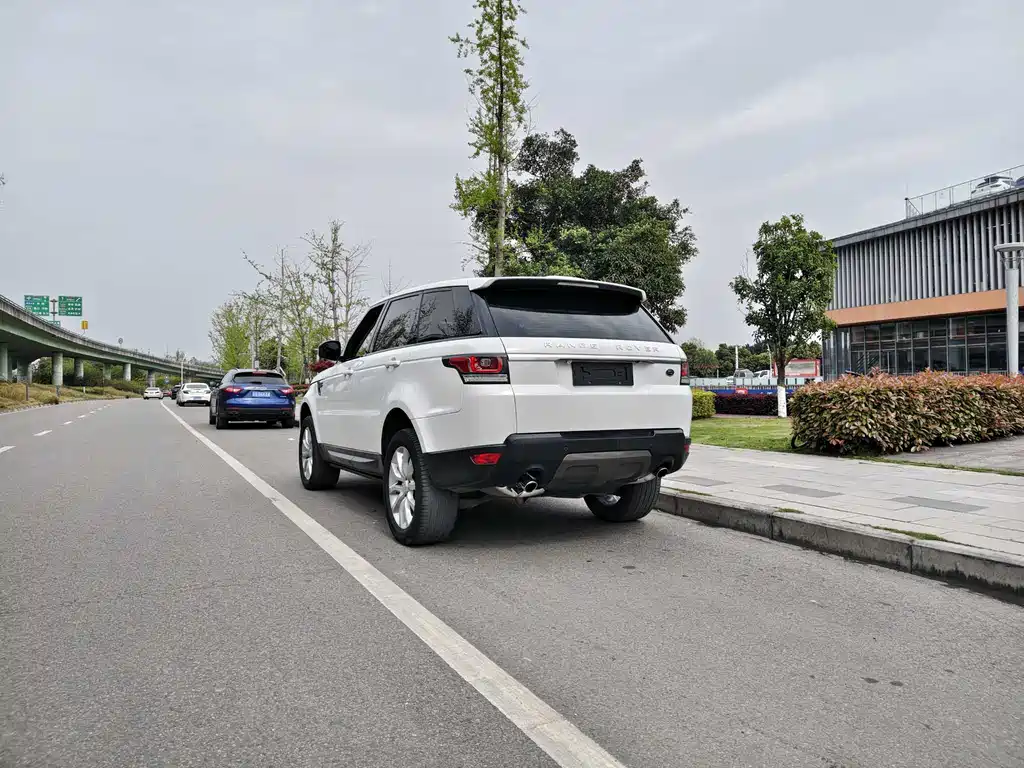 Land Rover Sport 2016 — фото 15