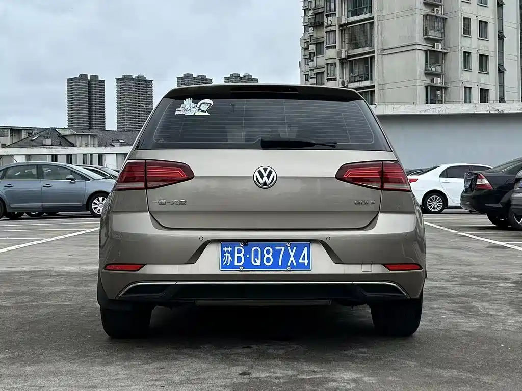 Volkswagen Golf 2017 — фото 9