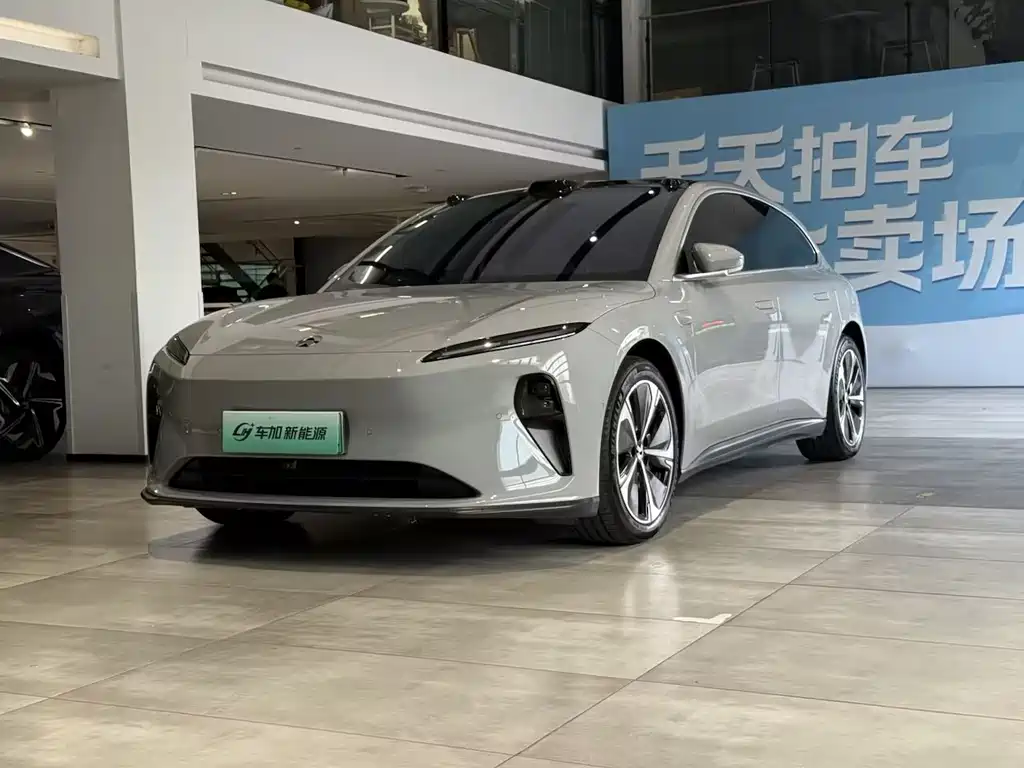 NIO ET5T 2025