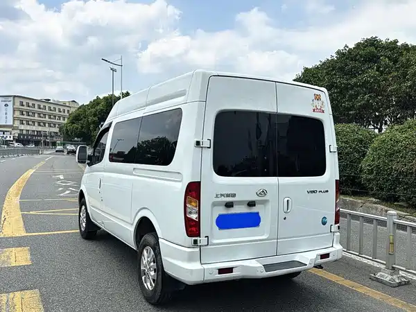 Maxus V80 2022