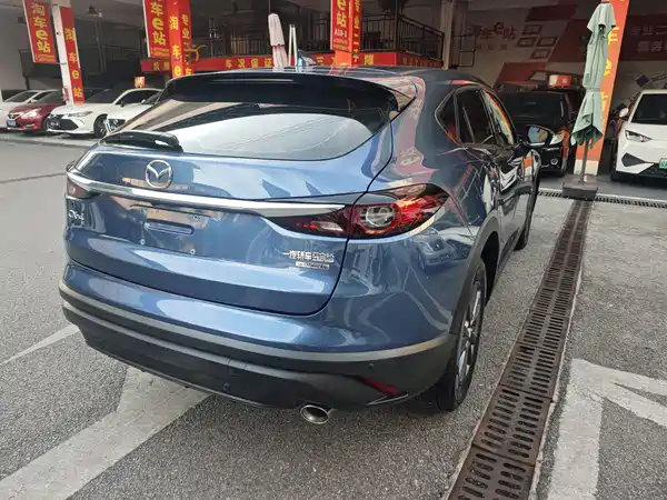 Mazda CX-4 2021
