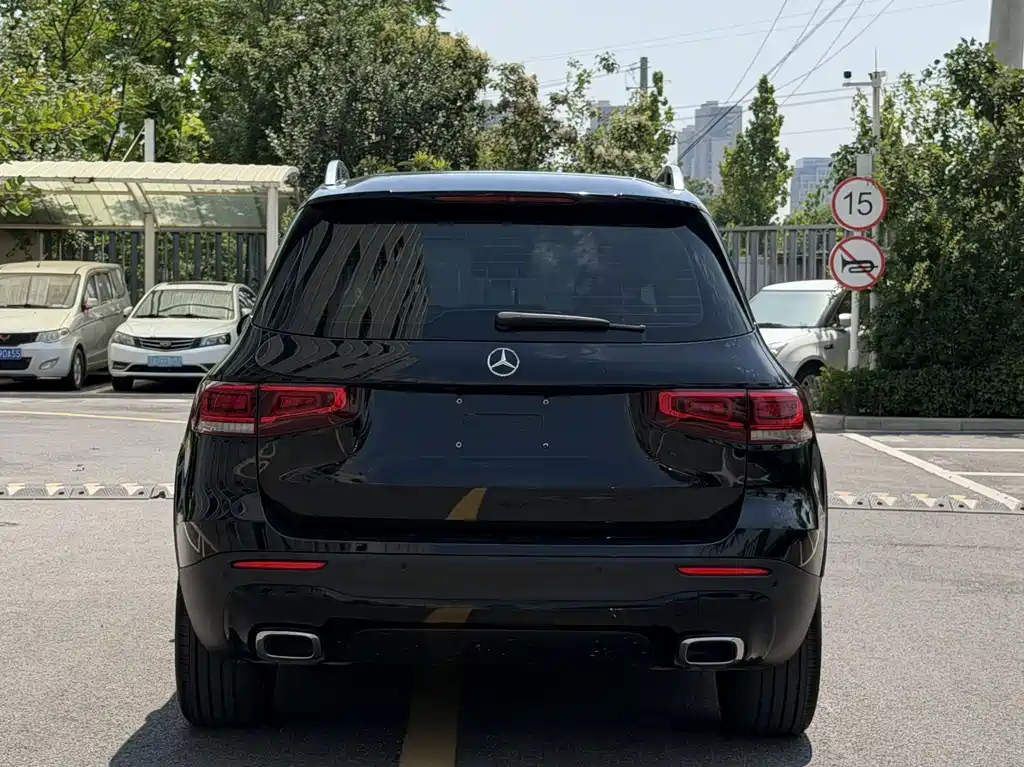 Mercedes-Benz GLB 2021 — фото 17