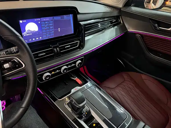 Hongqi HS5 2023