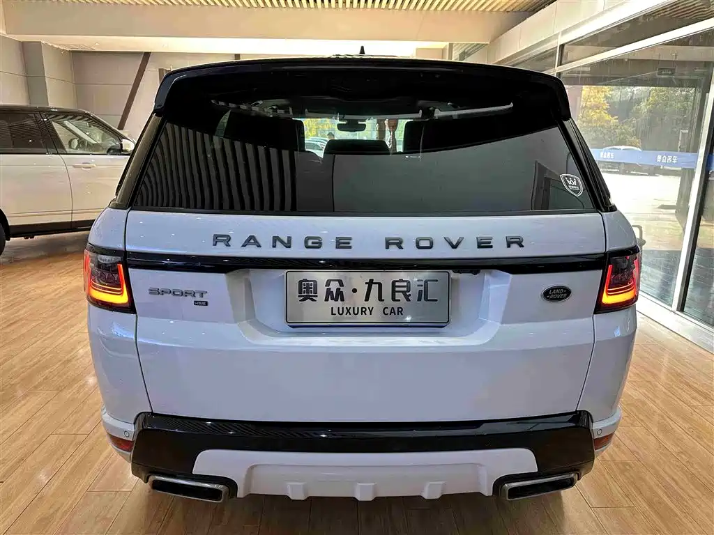 Land Rover Sport 2020 — фото 11