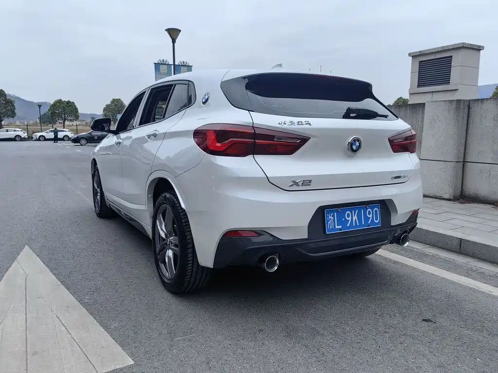 BMW X2 2022 — фото 6
