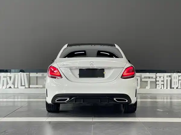 Mercedes-Benz C-Class 2022