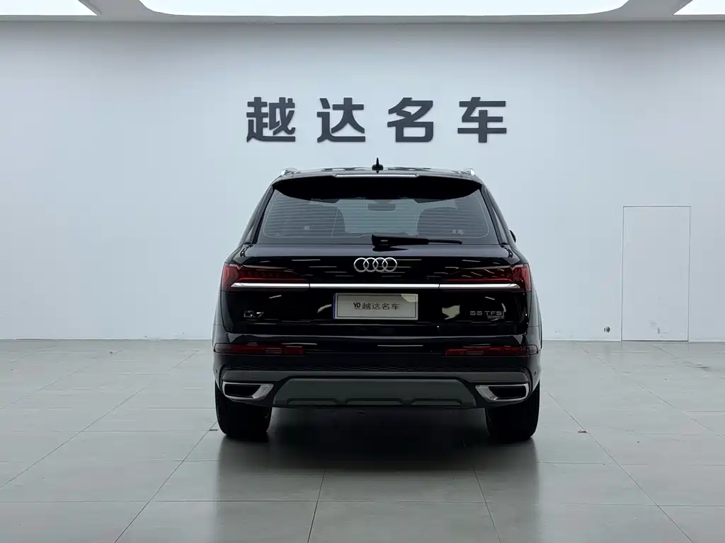Audi Q7 2020 — фото 20