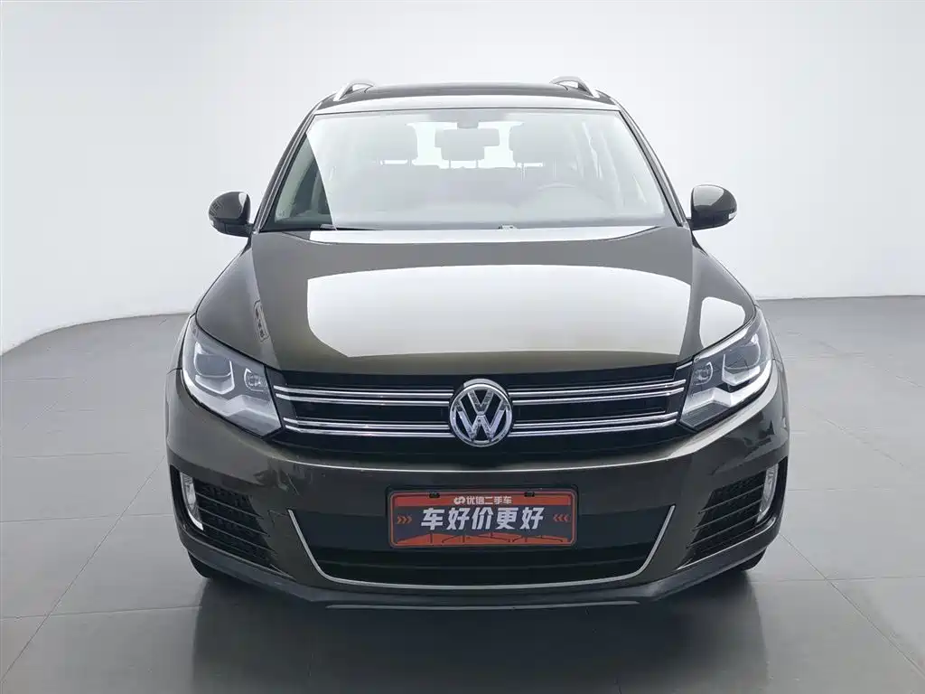 Volkswagen Tiguan 2015 — фото 3