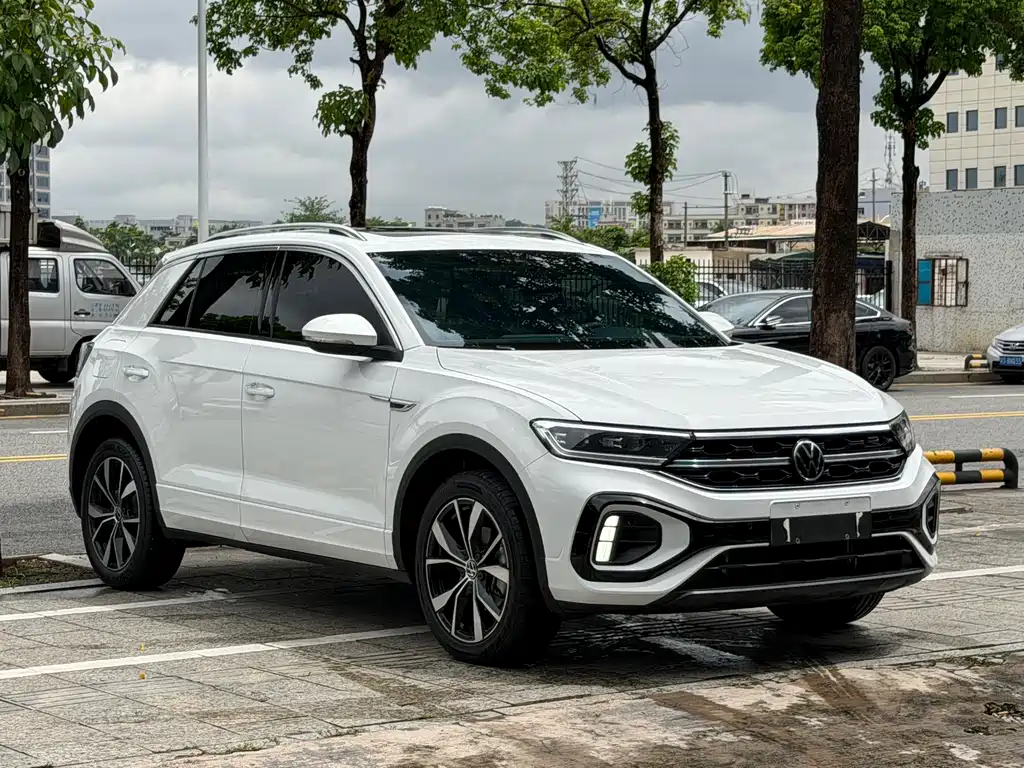 Volkswagen T-Roc 2025
