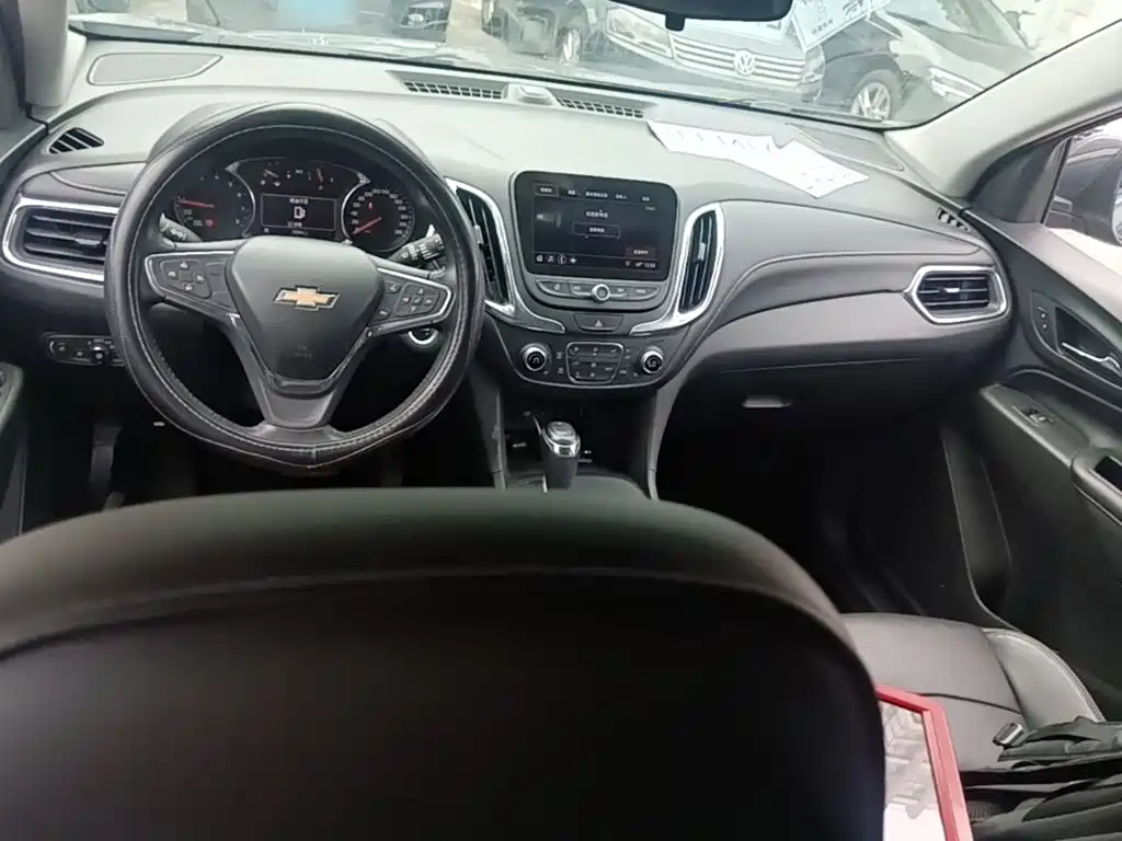 Chevrolet Equinox 2019 — фото 10