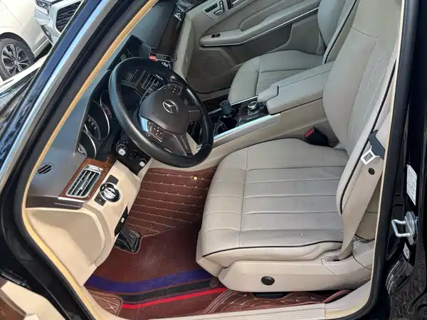 Mercedes-Benz E-Class 2016