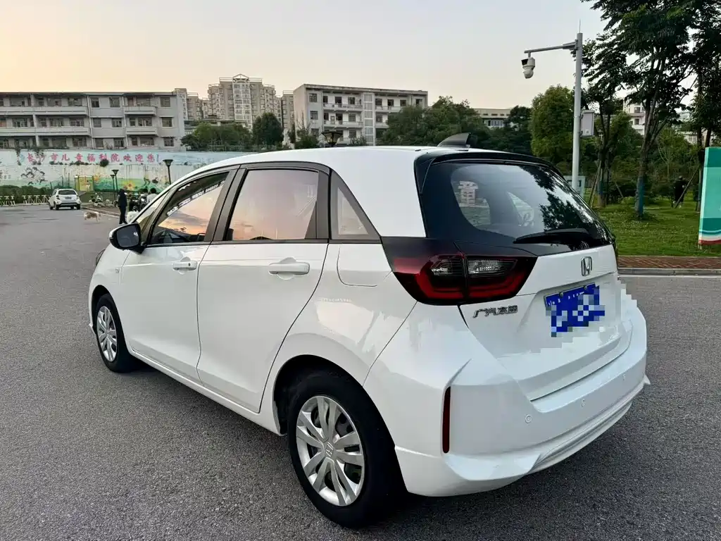 Honda Fit 2023 — фото 8