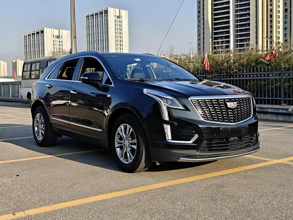 Cadillac XT5 2021 — фото 3