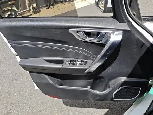 Geely Vision X3 2018