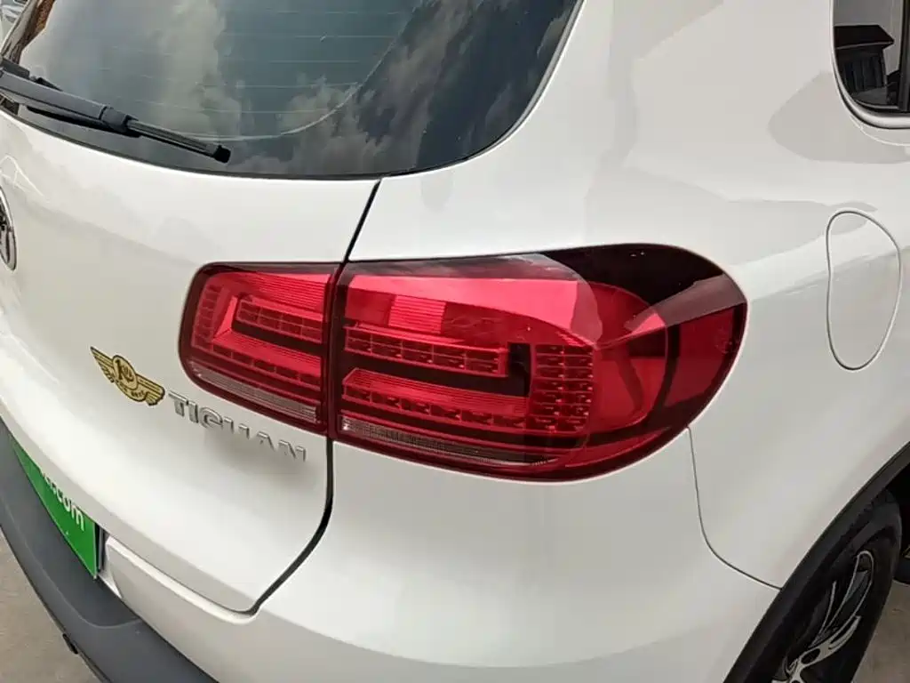Volkswagen Tiguan 2016 — фото 8