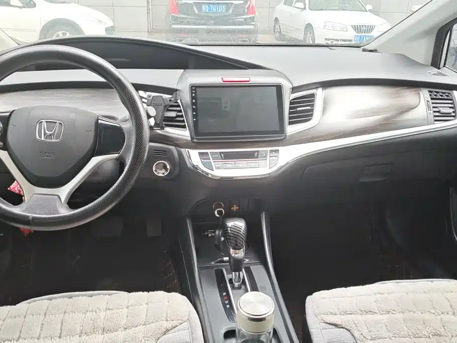 Honda Jade 2019 — фото 12