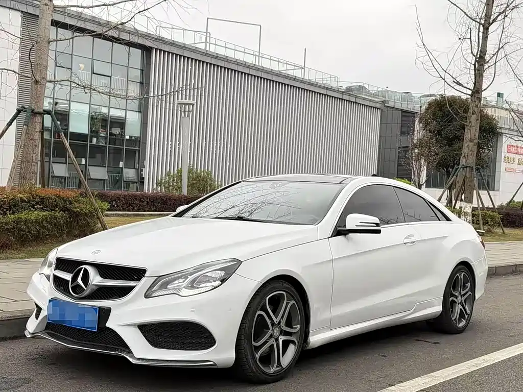 Mercedes-Benz E-Class 2015