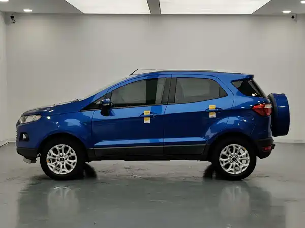 Ford EcoSport 2015