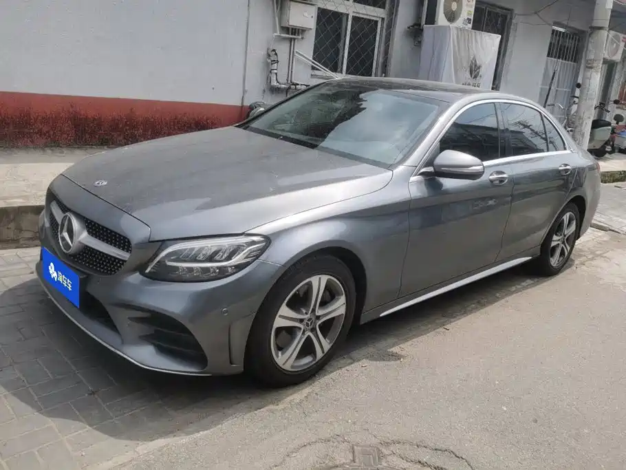 Mercedes-Benz C-Class 2020