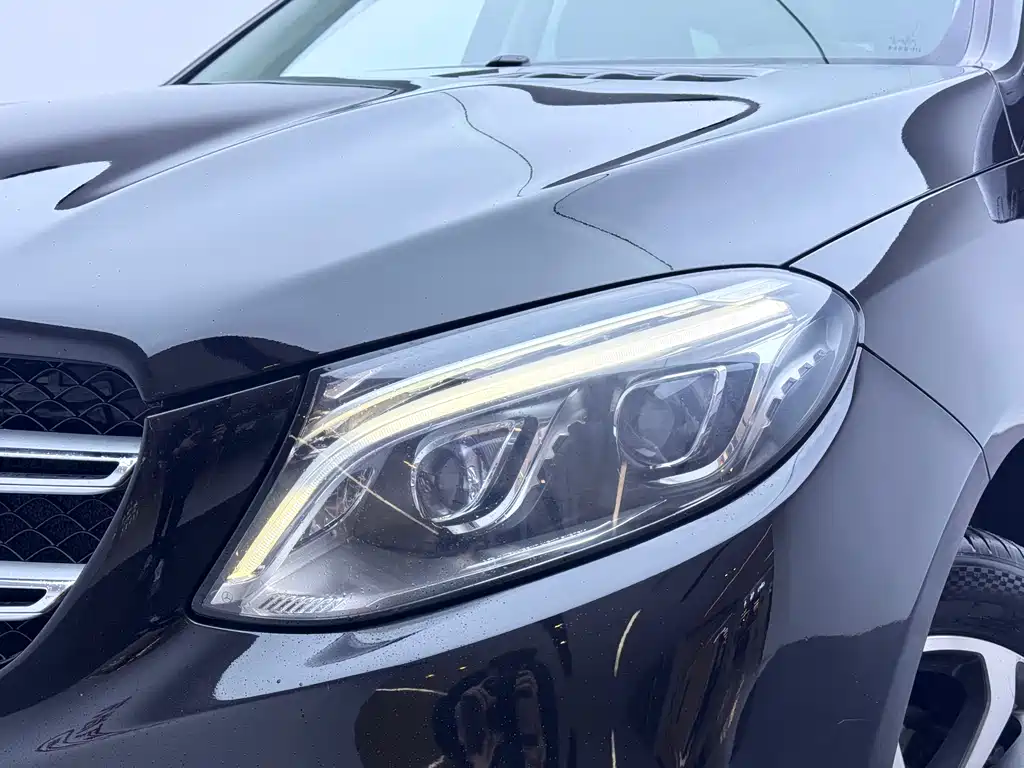 Mercedes-Benz GLE 2016 — фото 10