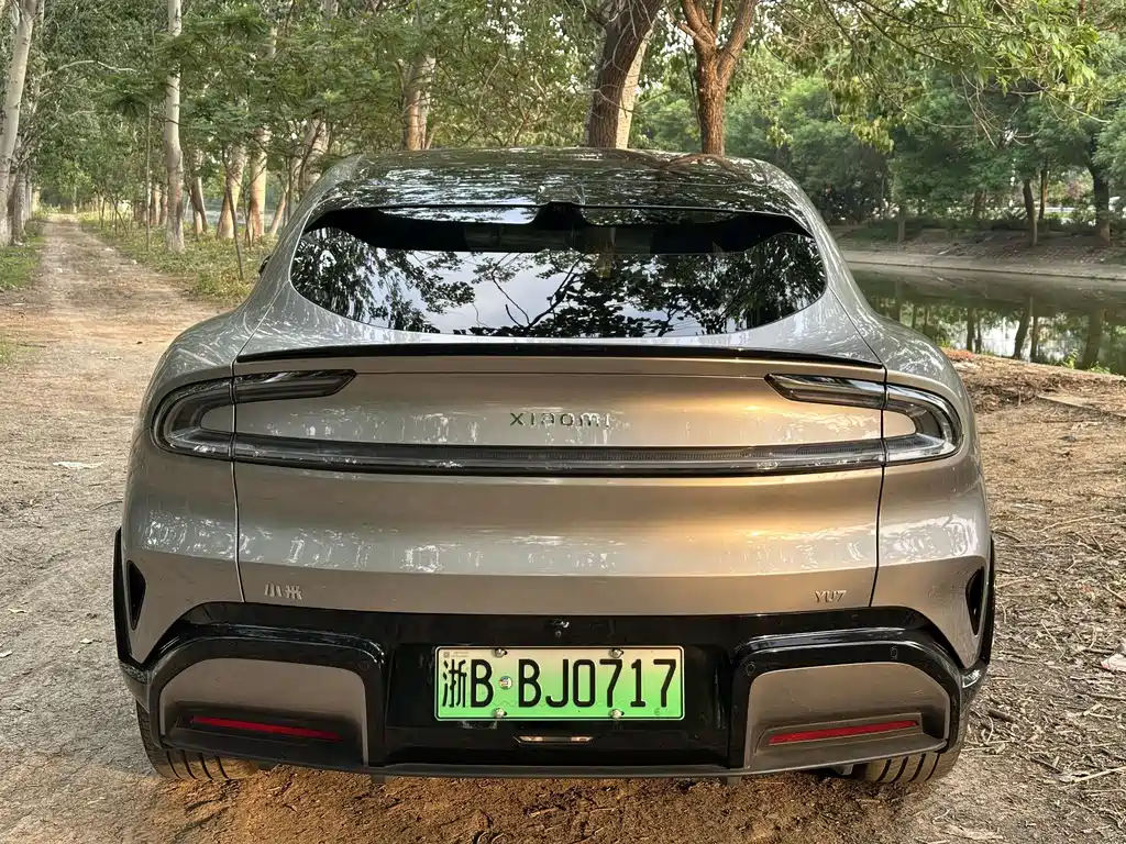 Xiaomi YU7 2025 — фото 7