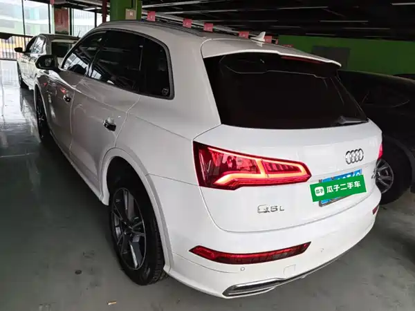 Audi Q5L 2019