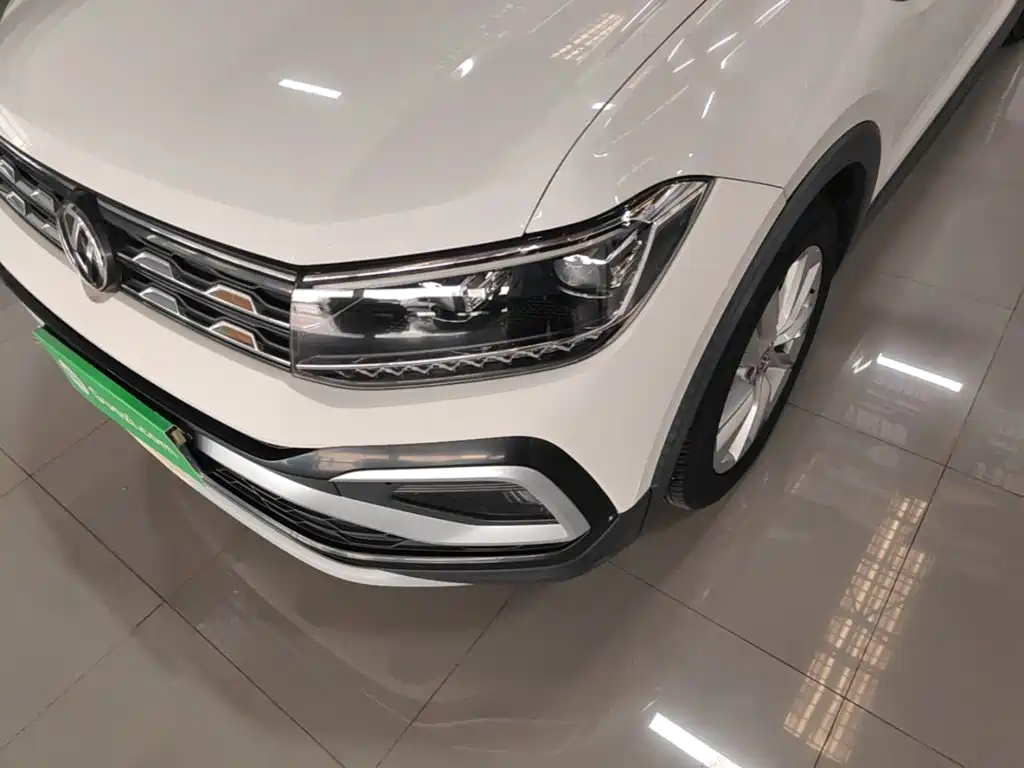 Volkswagen T-Cross 2019 — фото 24