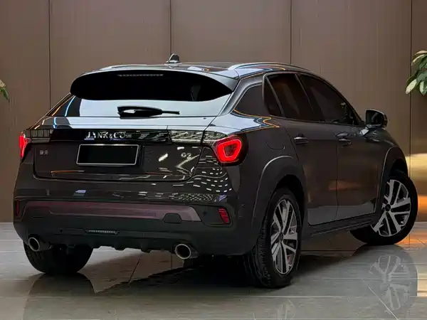 Lynk & Co 02 2021