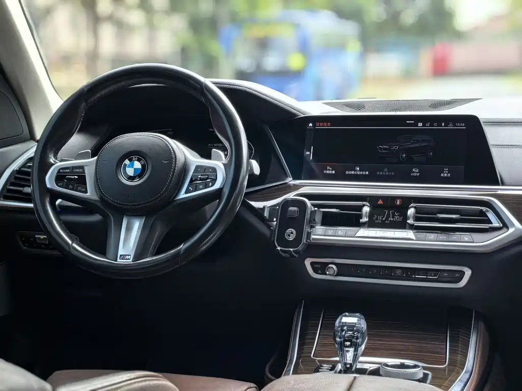 BMW X5 2019 — фото 10