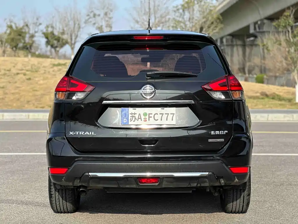 Nissan X-Trail 2019 — фото 11