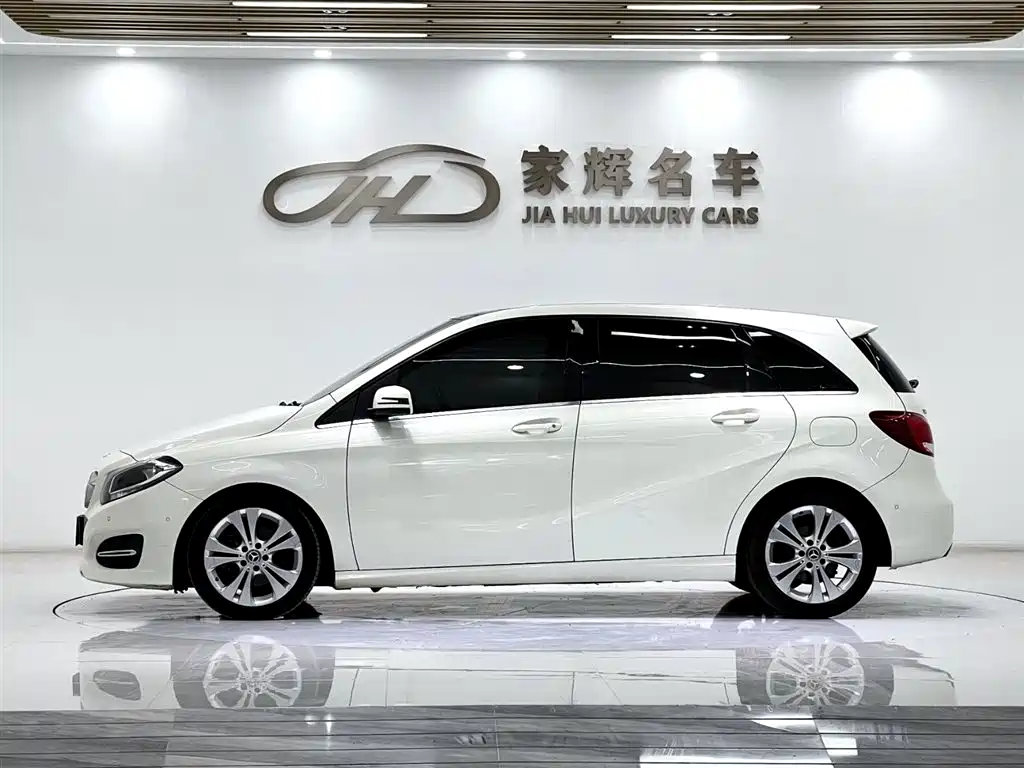 Mercedes-Benz B-Class 2018 — фото 4