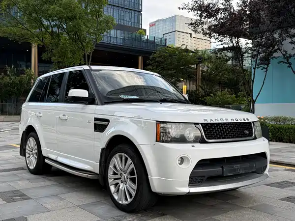 Land Rover Range Rover Sport 2013