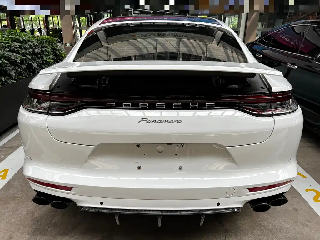 Porsche Panamera 2022 — фото 20