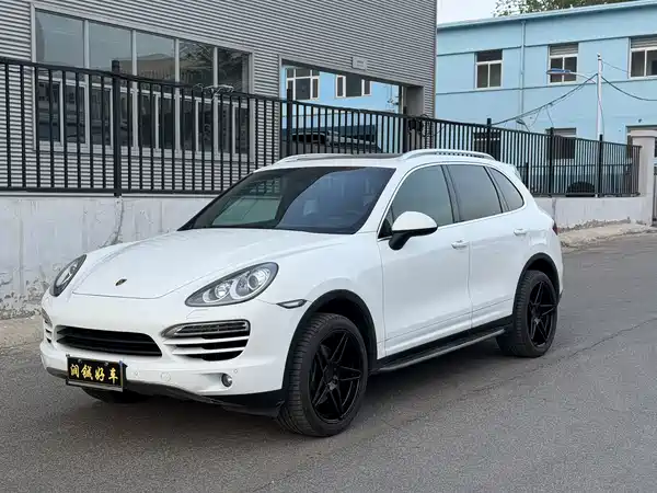 Porsche Cayenne 2014