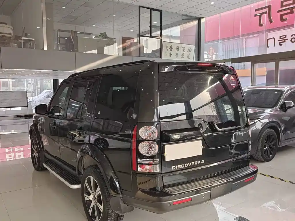 Land Rover Discovery 2013 — фото 4