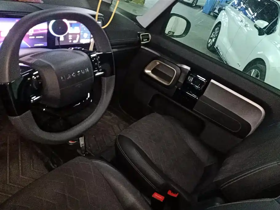 Baojun KiWi EV 2023 — фото 12