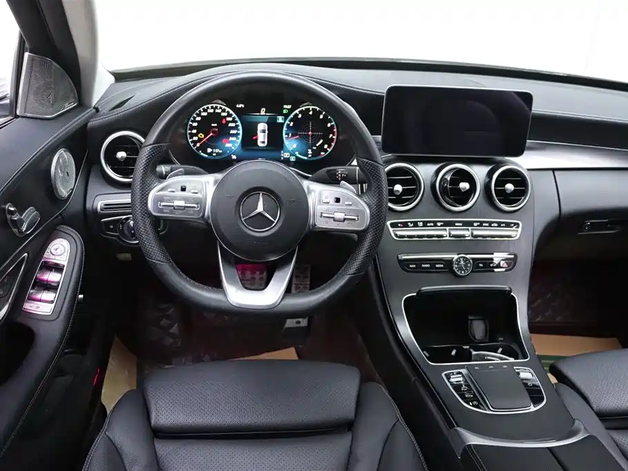 Mercedes-Benz C-Class 2020 — фото 28