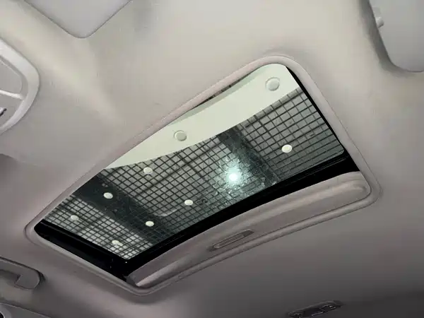 Peugeot 408 2016