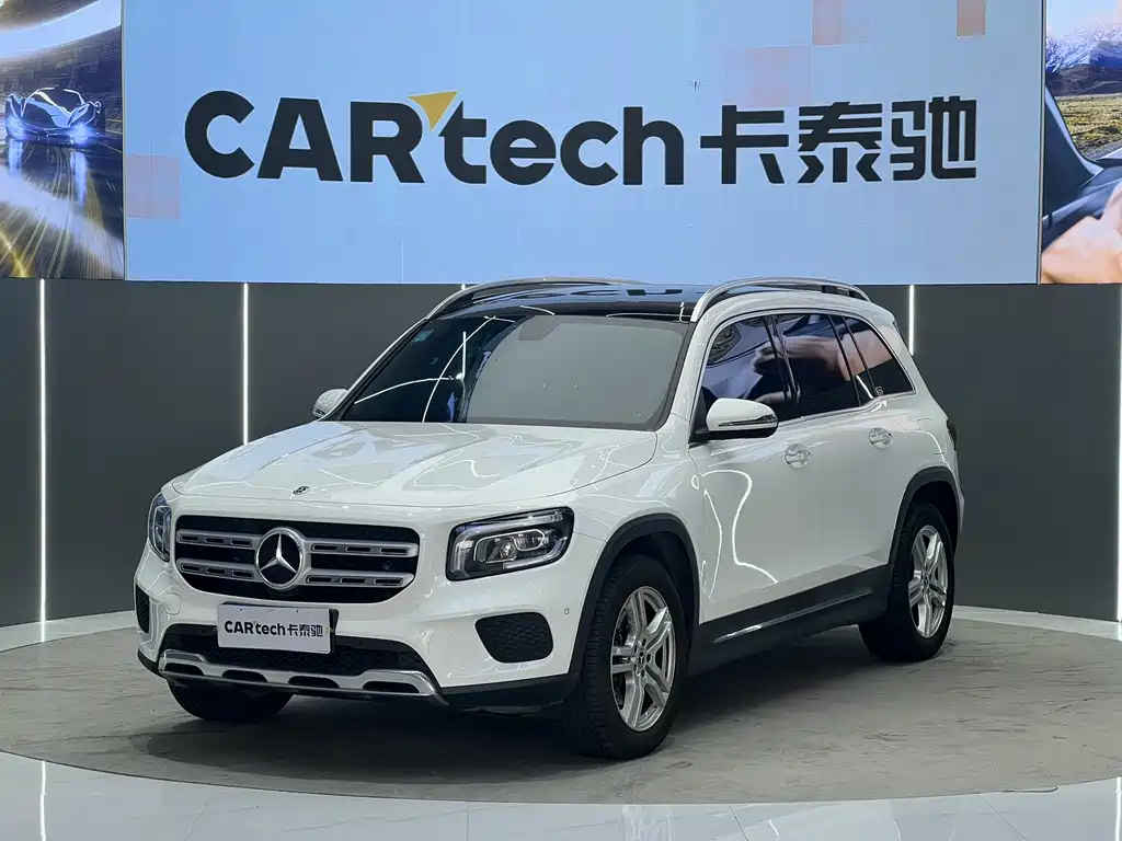 Mercedes-Benz GLB 2023 — фото 1