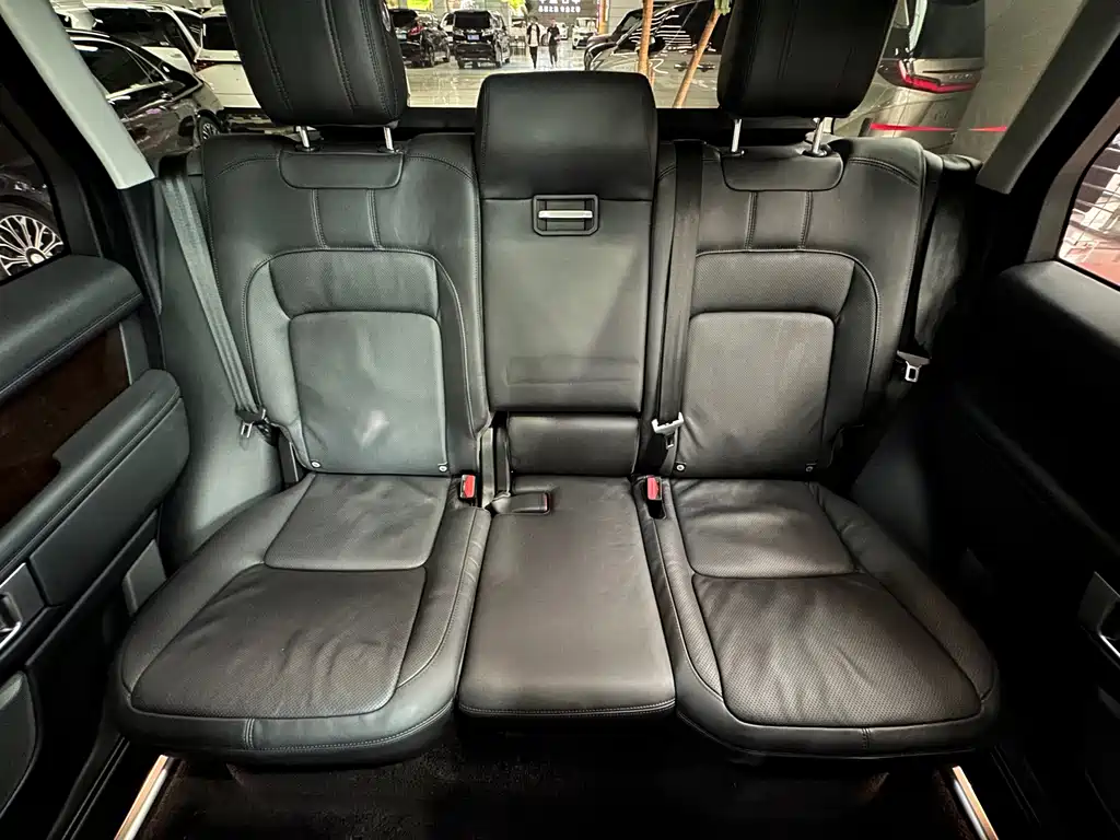 Land Rover Range Rover 2020 — фото 15